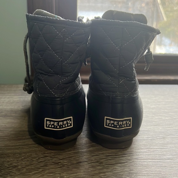 Sperry quilted duck boots - Picture 3 of 5